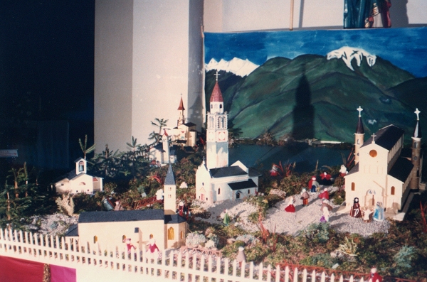 Presepe di Baselga - foto archivio Parrocchia S.Maria Assunta - Baselga