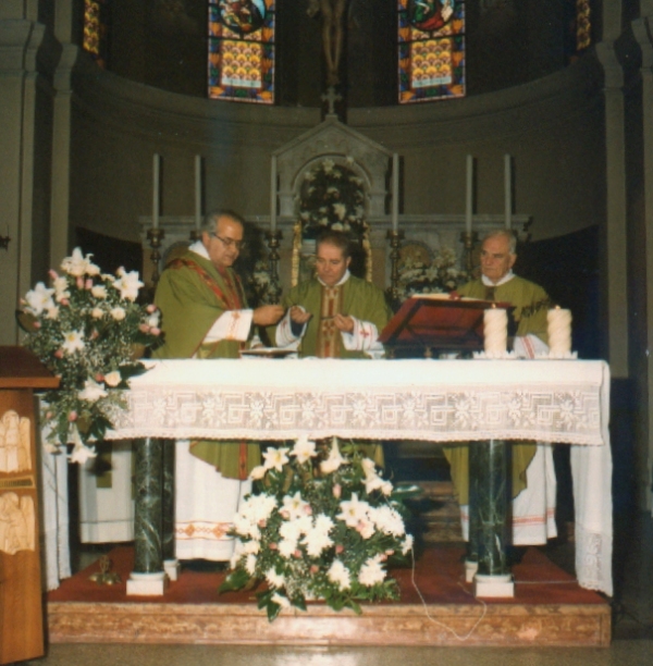 Don __, don Silvio e don Tullio - foto archivio Parrocchia S.Maria Assunta - Baselga