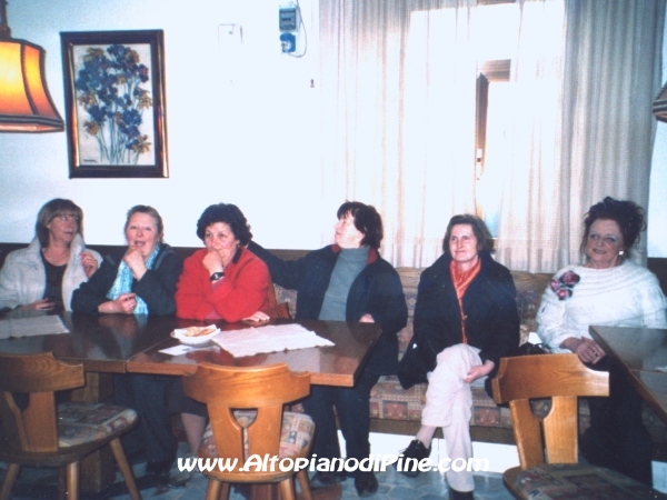 Le donne presenti al Bar Alpino