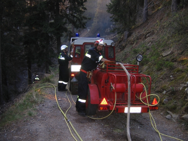 Il lavoro dei Vigili del Fuoco Volontari