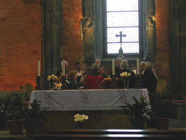 Coro Santa Giuliana Sternigo accompagna la celebrazione religiosa