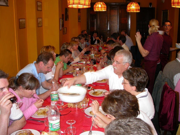 Il pranzo - foto Bruno Ioriatti