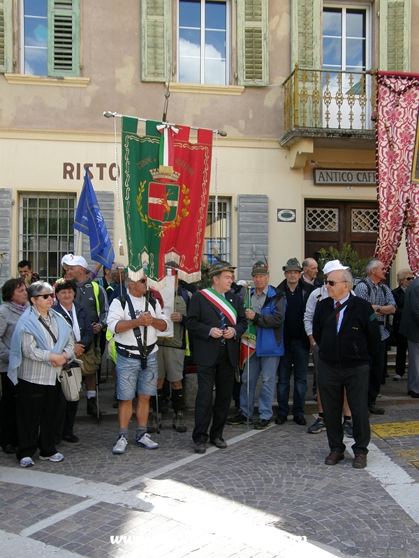 Festa patronale Madonna di Piné 2013 - in attesa della processione da Baselga