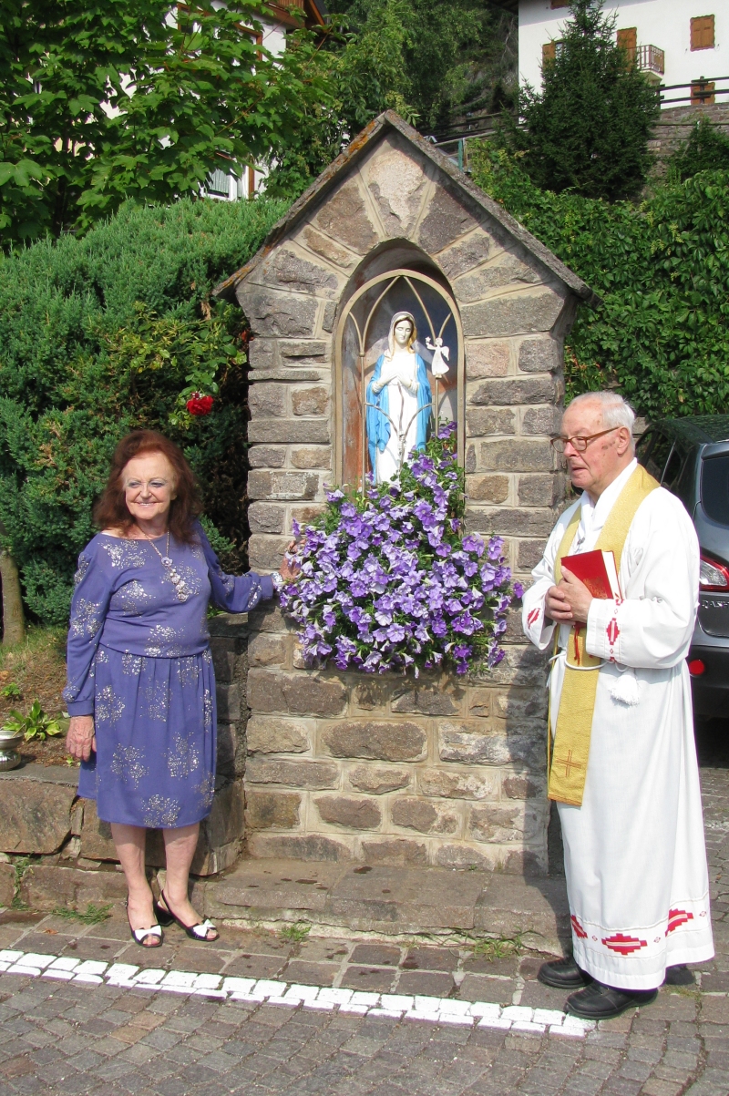Benedizione rinnovata statua della Madonna - Sternigo 15 agosto 2015