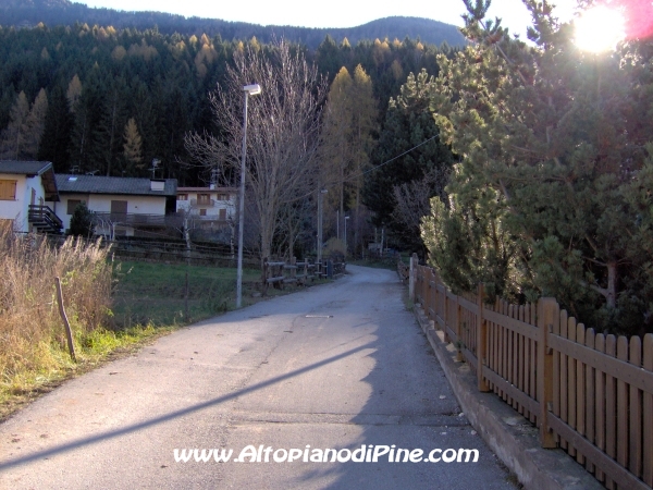 Strada Campolongo [fotopercorsi/strada_campolongomiola4.jpg]