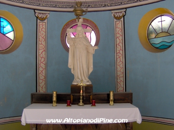 Interno della cappella di Erla