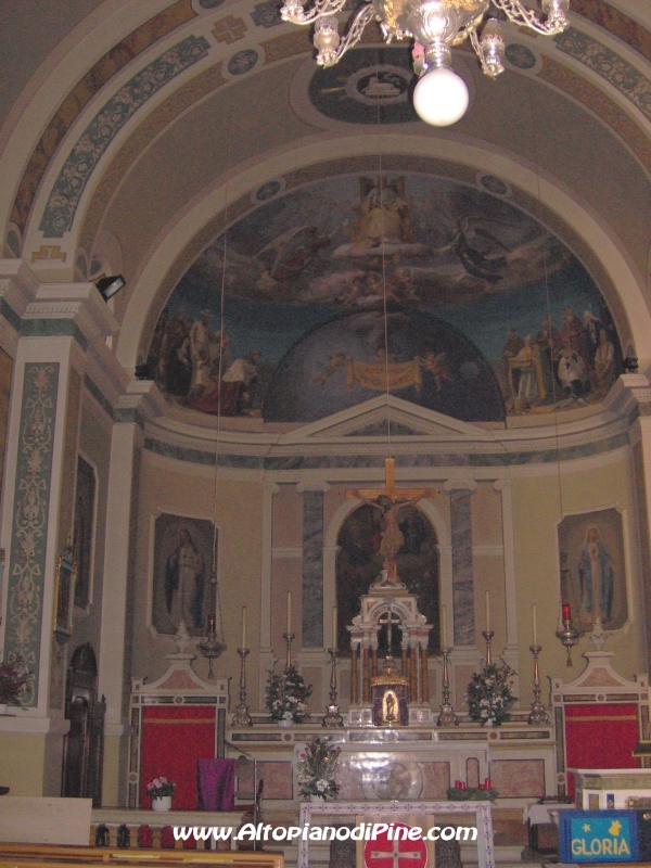 Interno della Chiesa della Faida