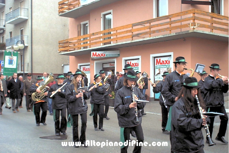 Commemorazione dei caduti - Baselga 2002