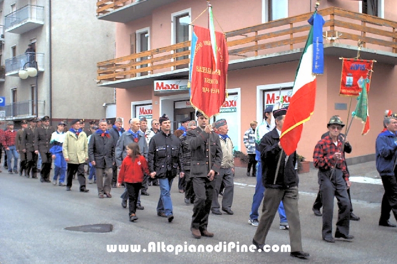 Commemorazione dei caduti - Baselga 2002