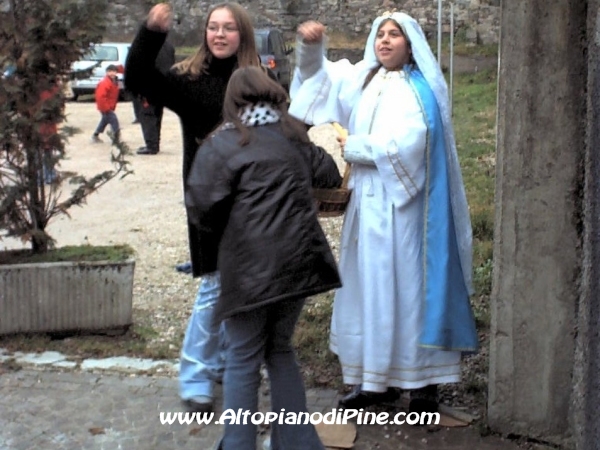 Santa Lucia e aiutanti