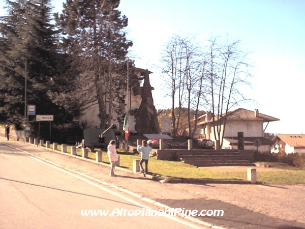 Il monumento ai caduti