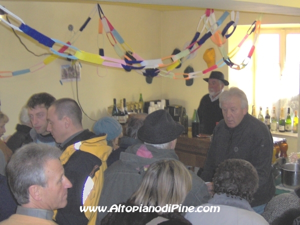 All'interno della casa frazionale la sagra di Santa Lucia 