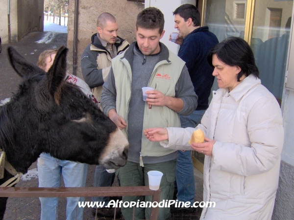 Altri momenti della festa del mattino