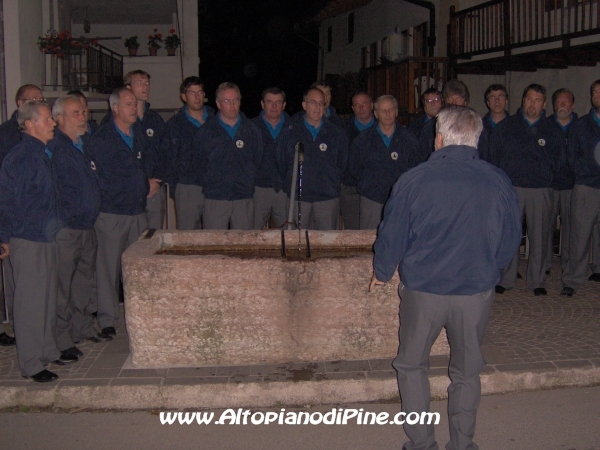 La fontana, prima tappa della serata