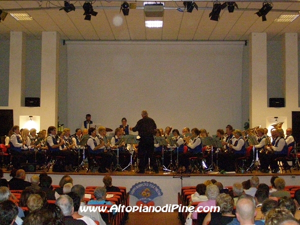 Concerto del Muziekcorps di Heerenveen al Centro Congressi Pine' 1000