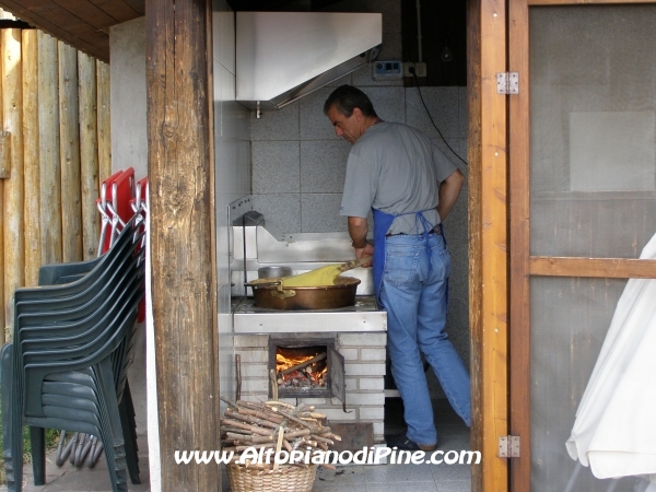La preparazione della polenta