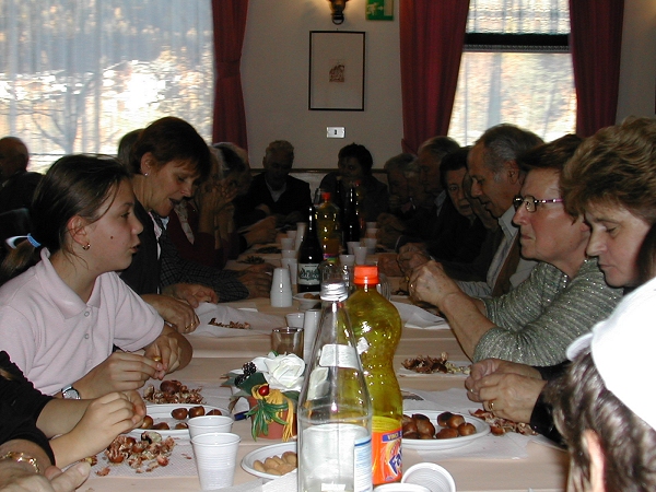 Momenti della castagnata