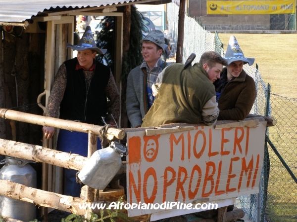 Alcuni componenti del carro dei Mioleri