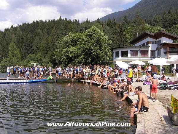Il pubblico presente al Lido, traguardo della gara