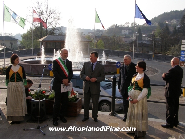 Un momento della cerimonia di inaugurazione