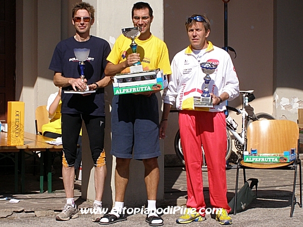 La premiazione della categoria uomini - individuali