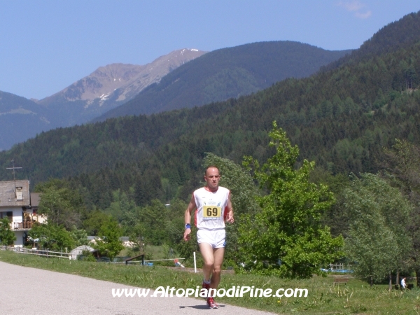 Un altro atleta in gara