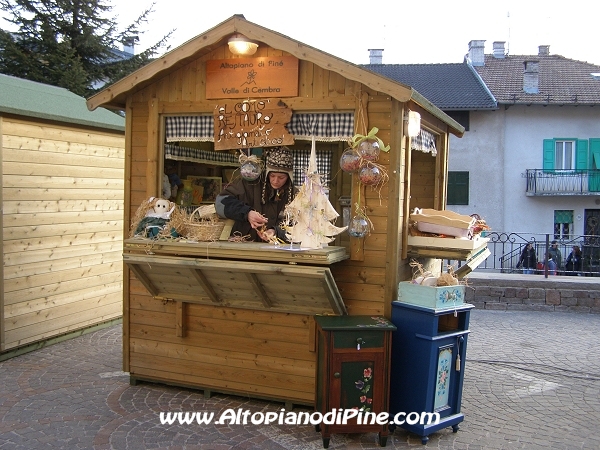 Prodotti di artigianato locale - El paes dei Presepi 2007 - Mercatino di Natale