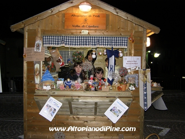 Mercatino Missionario - El paes dei Presepi 2007 - Mercatino di Natale