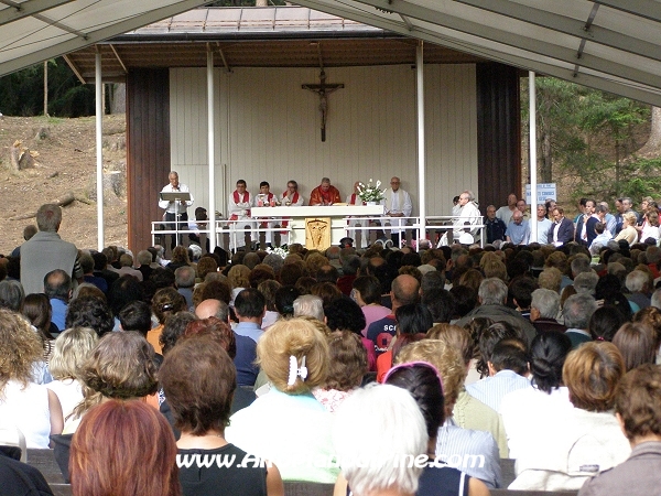 La S.Messa nel Prato della Comparsa