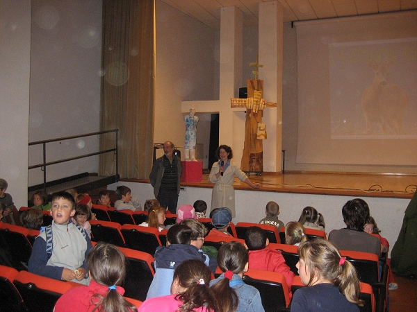 Incontro con le Scuole Elementari 114 Congresso SAT - Foto di Cristina