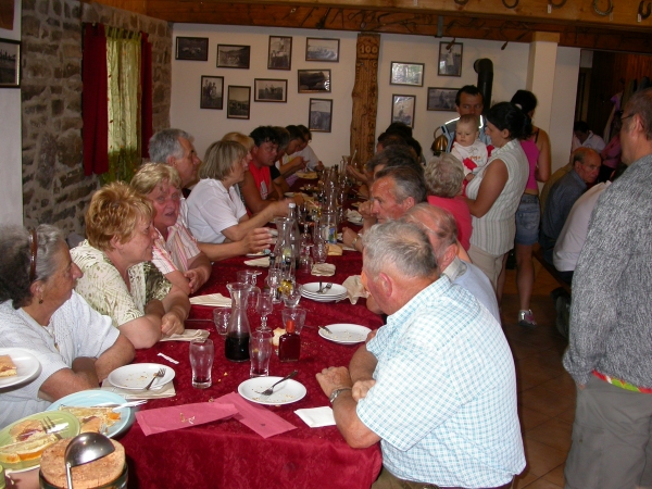 Gita a Malga Cambroncoi del Coro Santa Giuliana di Sternigo - foto Bruno Ioriatti
