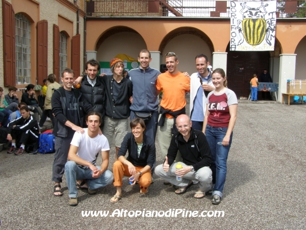 Una delle squadre partecipanti - Mai Zeder 2008