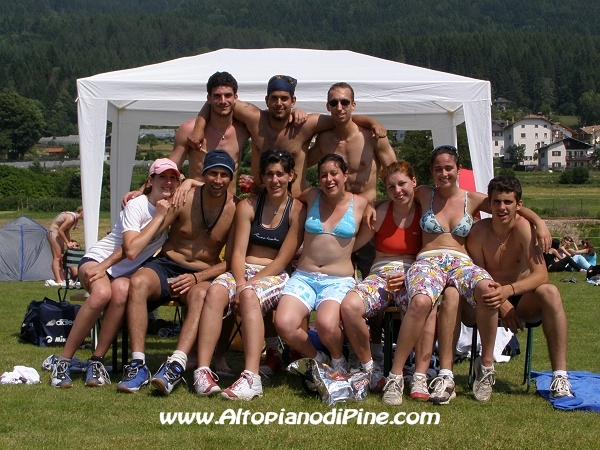Foto di gruppo di alcuni atleti - Green Volley edizione 2008