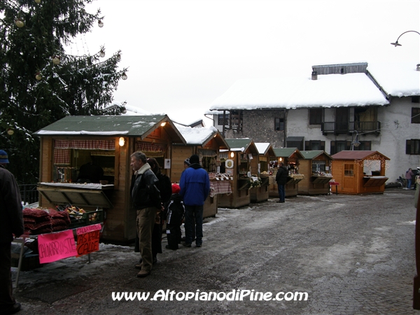 Mercatino di Natale 2008 - El paes dei Presepi 2008