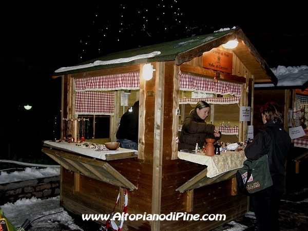 Associazione Padre Silvio Broseghini - Mercatino di Natale 2008 di Miola