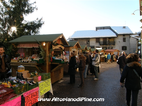 Mercatino di Natale 2008 - El paes dei Presepi 2008
