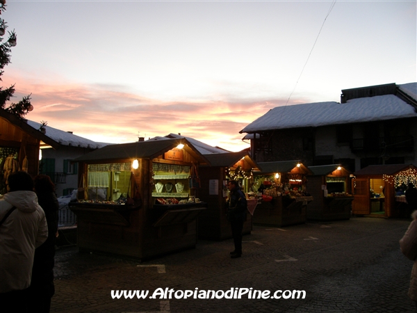 Mercatino di Natale 2008 - El paes dei Presepi 2008