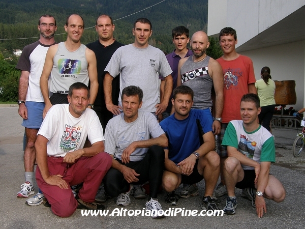 Uno dei gruppi partecipanti - VVF Baselga di Pine'