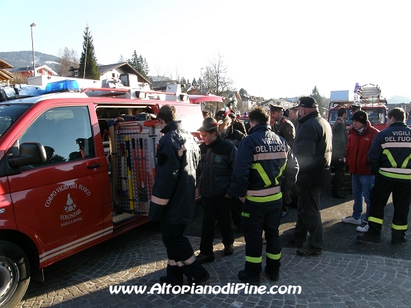 Benedizione automezzi Vigili del Fuoco Volontari di Baselga di Pine'