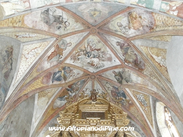 Chiesa Vecchia S. Maria Assunta - Antica Pieve di Baselga