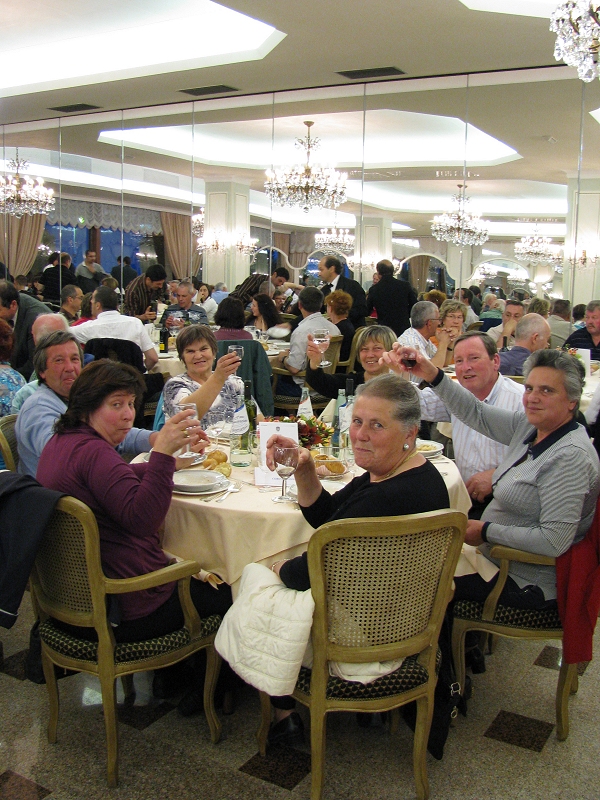 Momenti della cena - foto Bruno Ioriatti