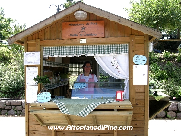 Gelateria Pinetana - Dragon Festival 2009 - Baselga di Pine'