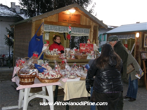 Mercatino di Natale 2009 - El paes dei Presepi 2009