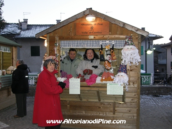 Mercatino di Natale 2009 - El paes dei Presepi 2009