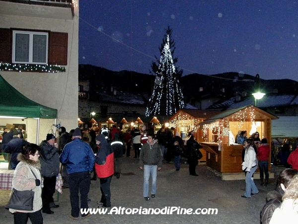 Mercatino di Natale 2009 - El paes dei Presepi 2009