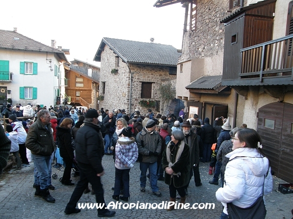 Mercatino di Natale 2009 - El paes dei Presepi 2009