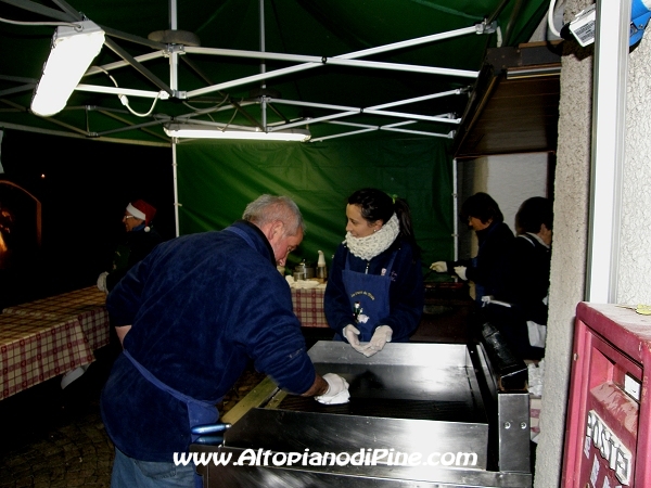 Mercatino di Natale 2009 - El paes dei Presepi 2009