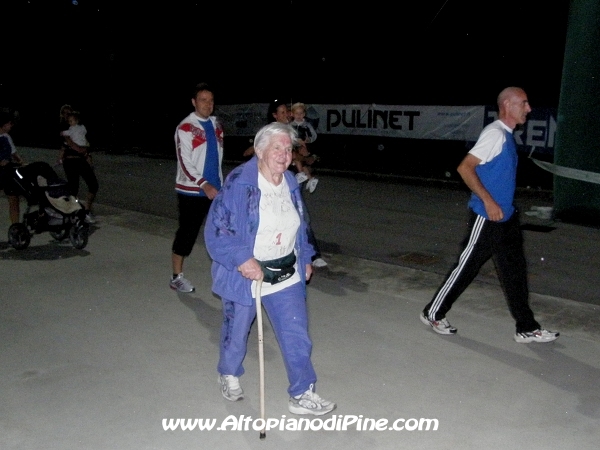 L'ultima concorrente al traguardo, la nonna bedola - Tut Piné 2009 