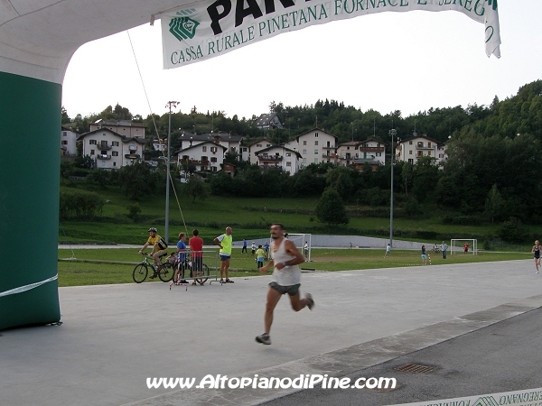 Il primo concorrente giunto al traguardo della Tut Piné 2009 