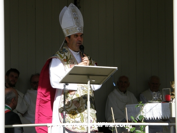 Monsignor Guido Zendron - Vescovo - Festa Patronale Madonna di Piné 2009